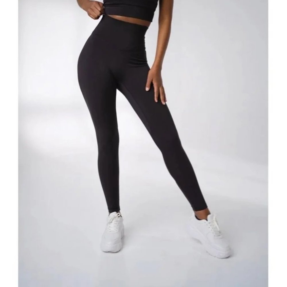 THE TENACITY PANT MIDNIGHT BLACK LOGO